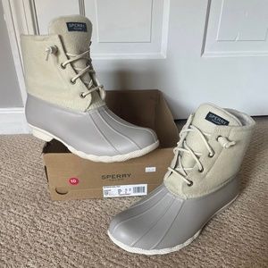 NEW Women’s Sperry Boots